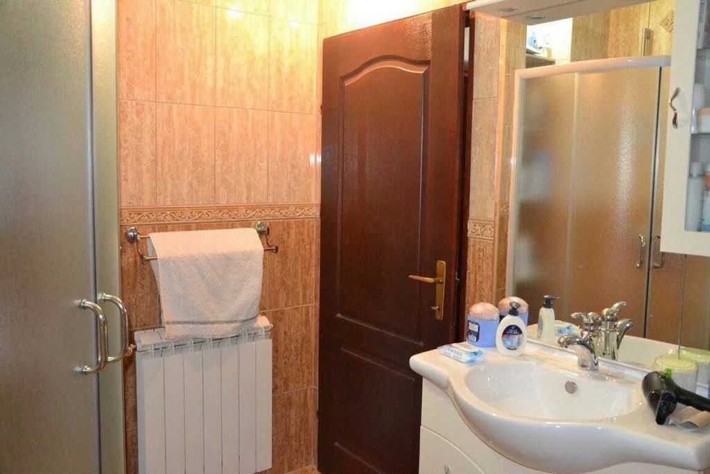 Дома для отпуска Holiday home Windrose Цетине